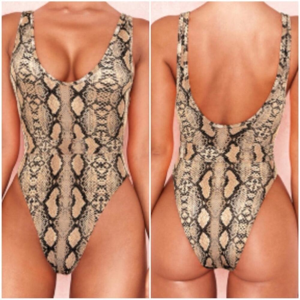 House Of CB Wayfarer Snakeskin One Piece Swimsuit Size Large